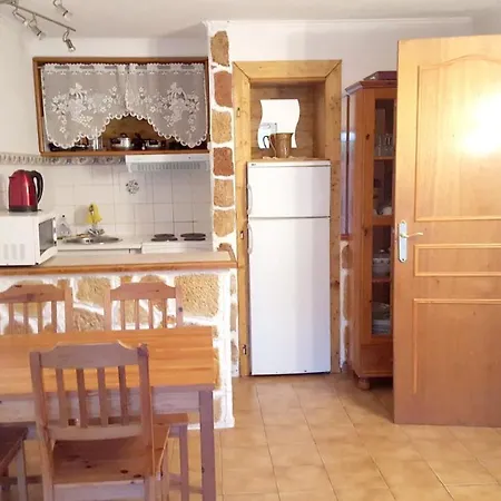 D'une A A 150 M De La Plage Avec Jardin Clos Apartamento Fréjus